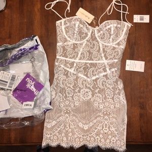 FOR LOVE AND LEMONS Tati Lace Corset Dress (white)